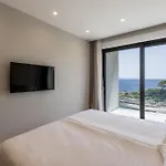 Villa Beachfront Mare With Seaview And Pool *