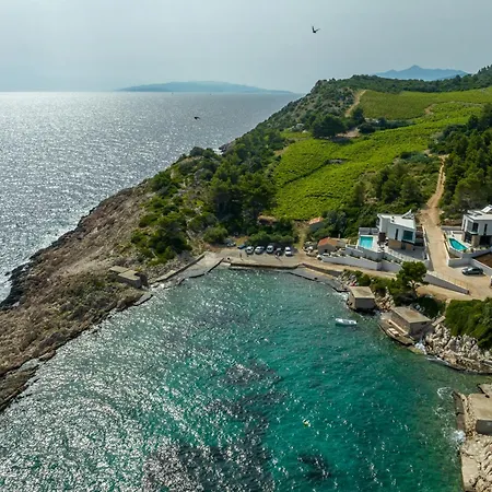Villa Beachfront Mare With Seaview And Pool Pijavicino