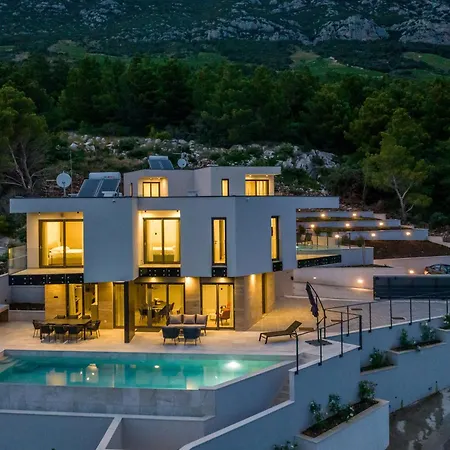 Beachfront Mare With Seaview And Pool Villa *