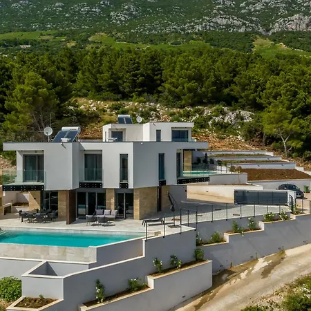 Beachfront Mare With Seaview And Pool Villa *